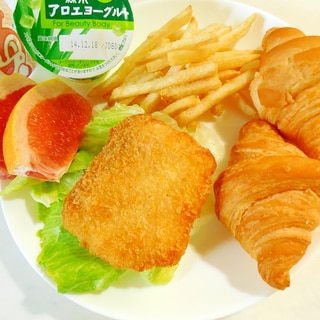 白身魚フライとフライドポテトのワンプレート